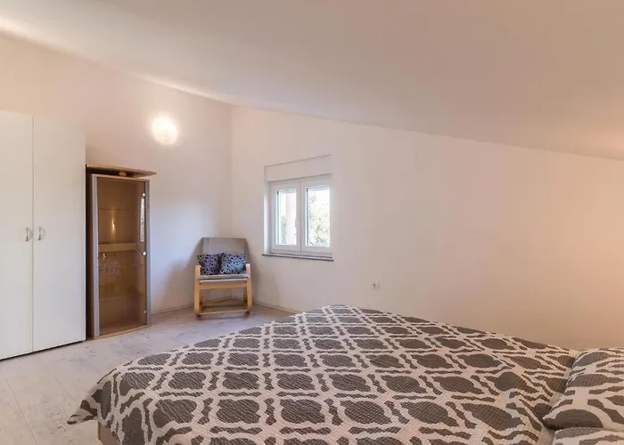 1 Bedroom Awesome In アパート *